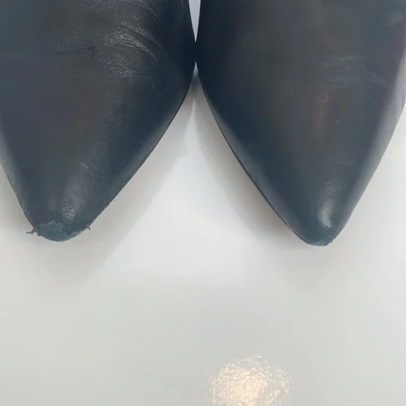 Vince Camuto Pointy Mules, Black Leather, Size 9M / 40 - Picture 2 of 5